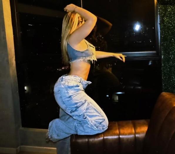 Chica busca chico en Granada: 