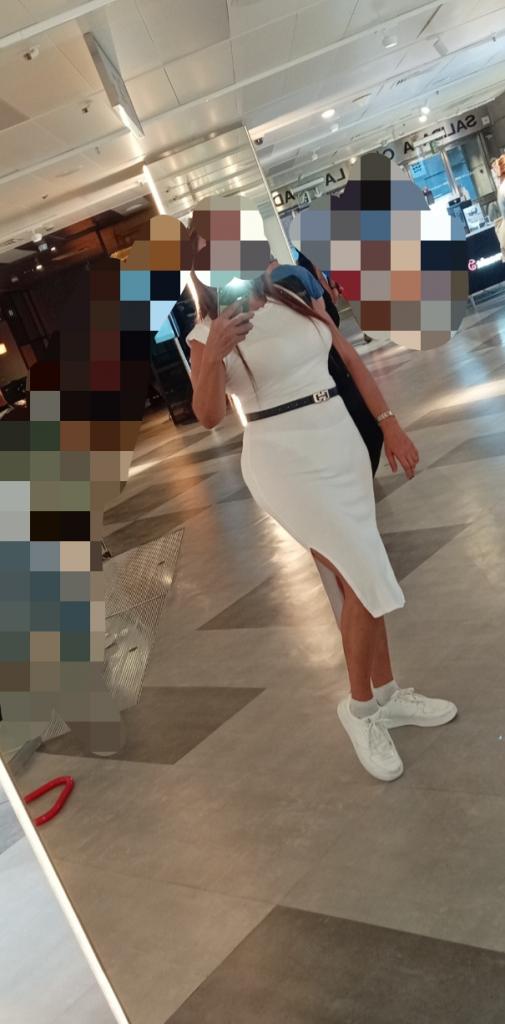 664074127: Chica busca chico en Toledo