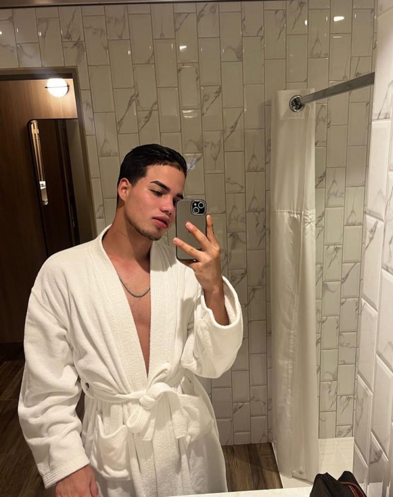 670590228: Chico busca chica en Madrid