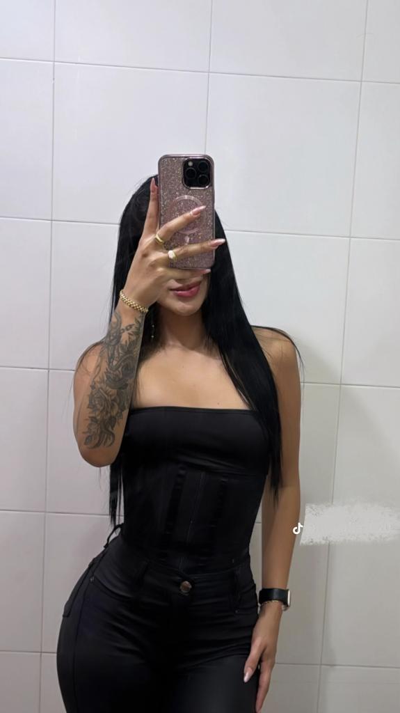 Chica busca chico en Tenerife: 