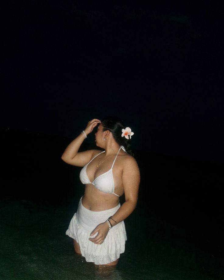 Chica busca chico en Cádiz: 