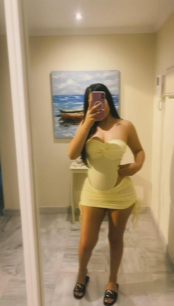 Chica busca chico en Málaga: Chica busca chico