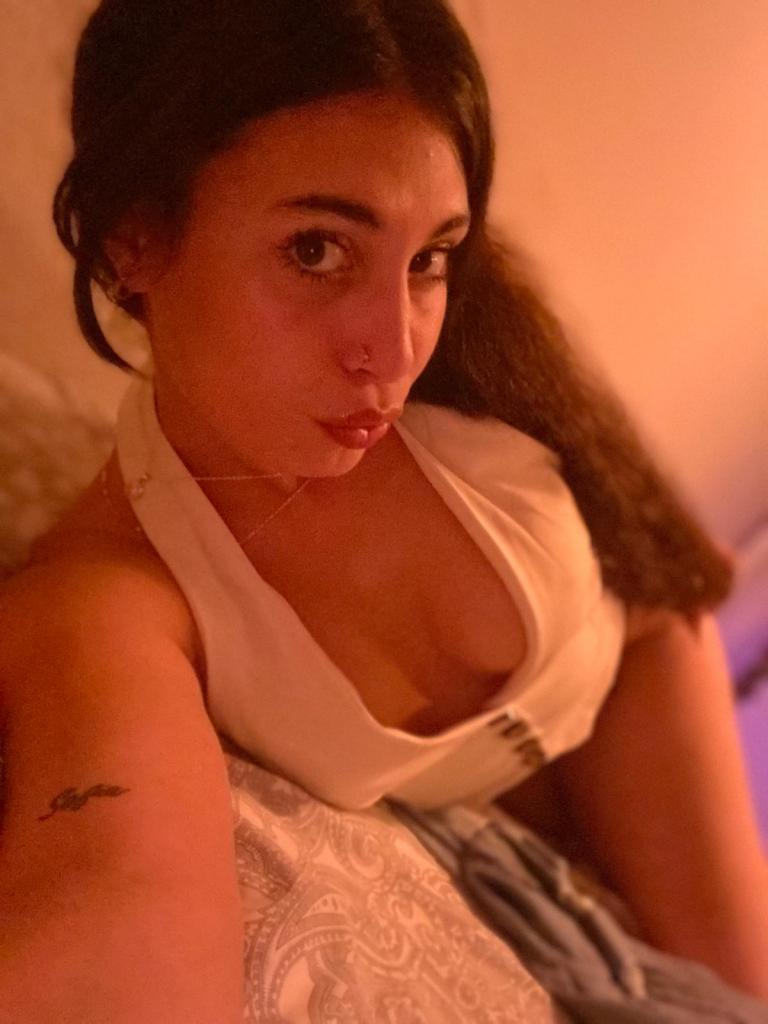 637153097: Chica busca chico en Mallorca