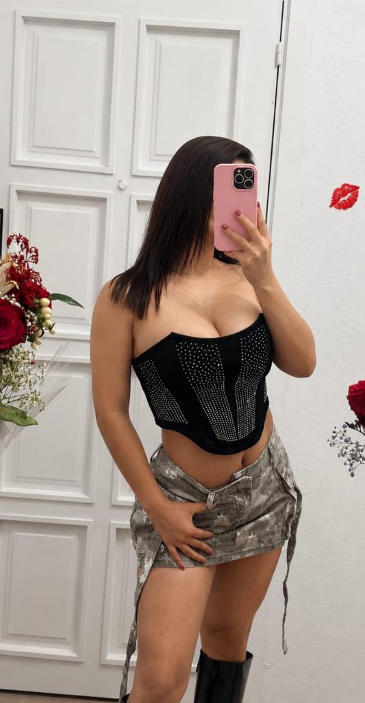 Chica busca chico en Barcelona: 