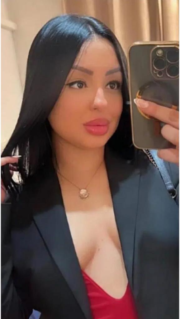 Chica busca chico en Sevilla: 