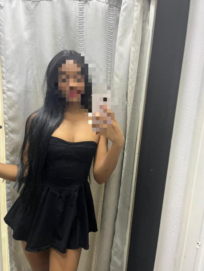 613514879: Chica busca chico en Madrid