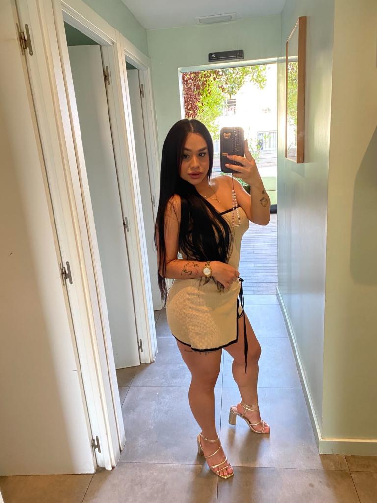 Chica busca chico en Barcelona: 
