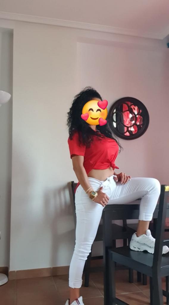 Chica busca chico en Alicante: 