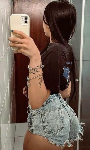 631356753: Chica busca chico en Cádiz