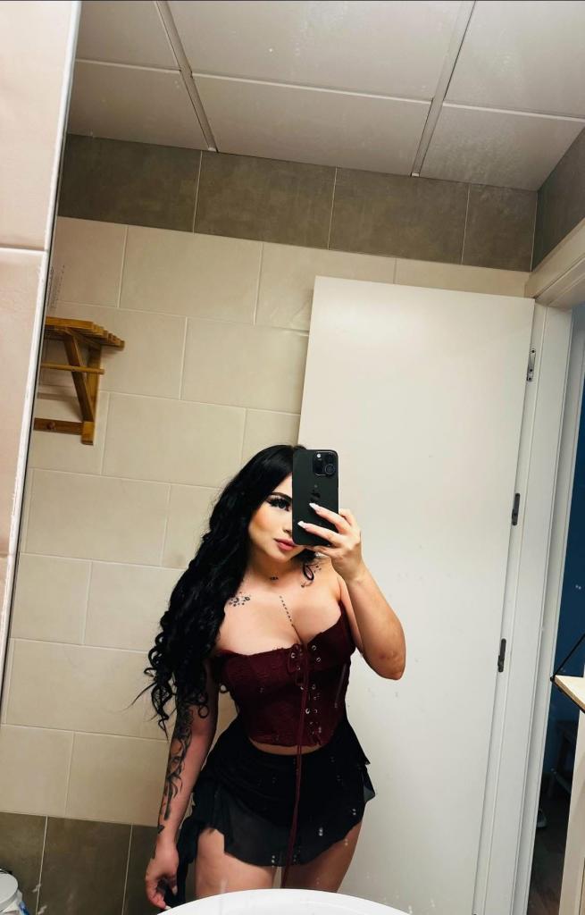 Chica busca chico en Pontevedra: 