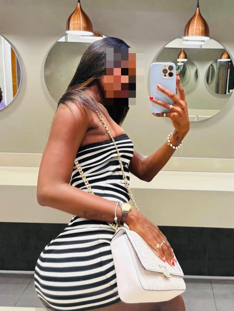 664213144: Chica busca chico en Málaga