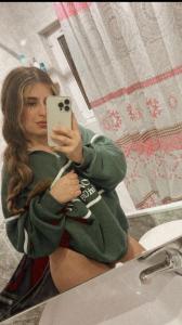 612468377: Chica busca chico en Madrid