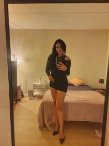 670412711: Chica busca chico en Tarragona