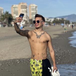 654163189: Chico busca chica en Málaga