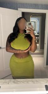 641256544: Chica busca chico en Sevilla