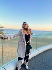 617185443: Travesti en Barcelona