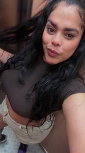 677230923: Chica busca chico en Barcelona