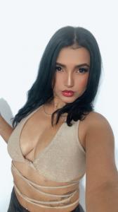 632185745: Chica busca chico en Zaragoza