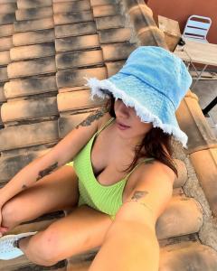 672168346: Chica busca chico en Albacete