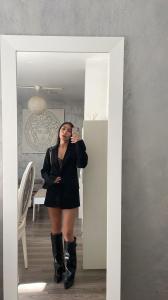 680700896: Chica busca chico en Sevilla