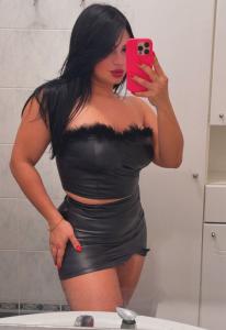 610643670: Chica busca chico en Barcelona