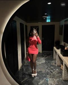 667799048: Chica busca chico en Alicante