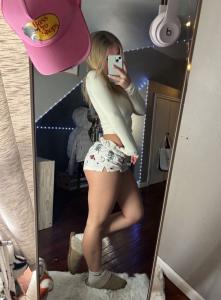 624706769: Chica busca chico en Málaga