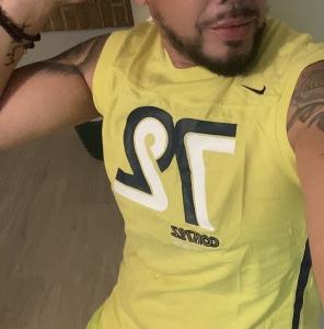 631369117: Chico busca chica en Cádiz