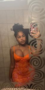 617945330: Chica busca chico en Albacete