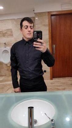 614355462: Chico busca chica en Barcelona