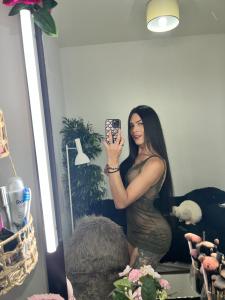671544987: Transexual en Castellón