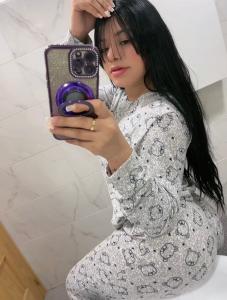 687050729: Chica busca chico en Madrid