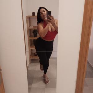 611600474: Chica busca chico en La Coruña