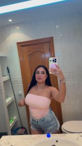 603190325: Chica busca chico en Barcelona