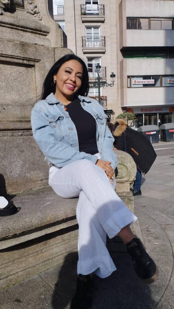 698169110: Chica busca chico en Pontevedra