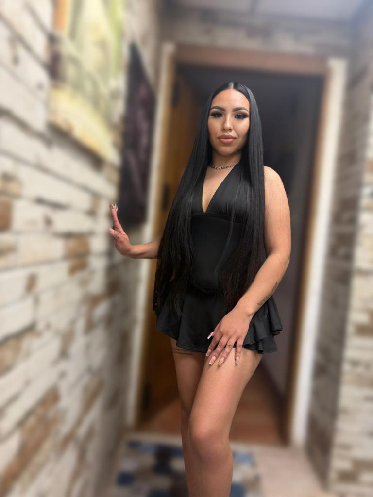 Chica busca chico en Cádiz: 