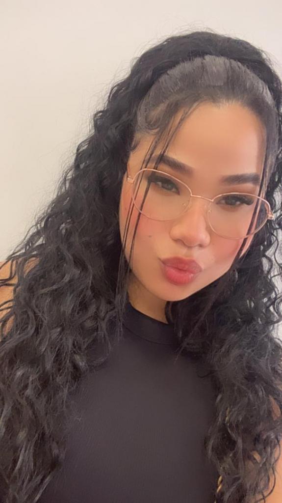Chica busca chico en Málaga: Chica busca chico