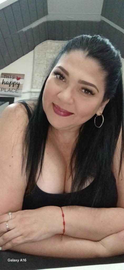 Chica busca chico en Alicante: 
