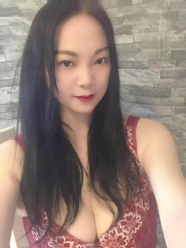 Chica busca chico en Tarragona: 