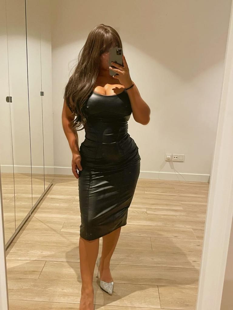 Chica busca chico en Sevilla: 
