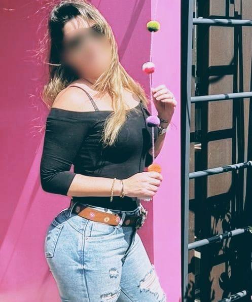 Chica busca chico en Barcelona: 