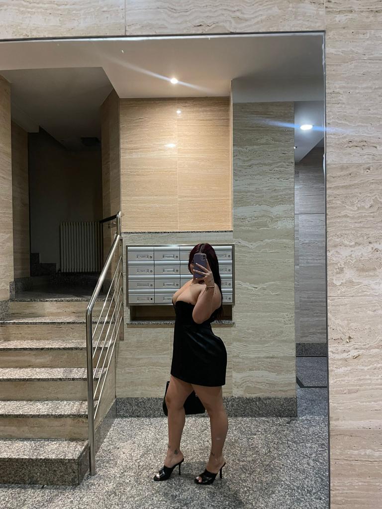 Chica busca chico en Ibiza: 