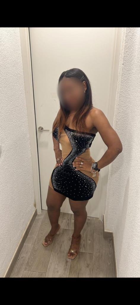 Chica busca chico en Murcia: 