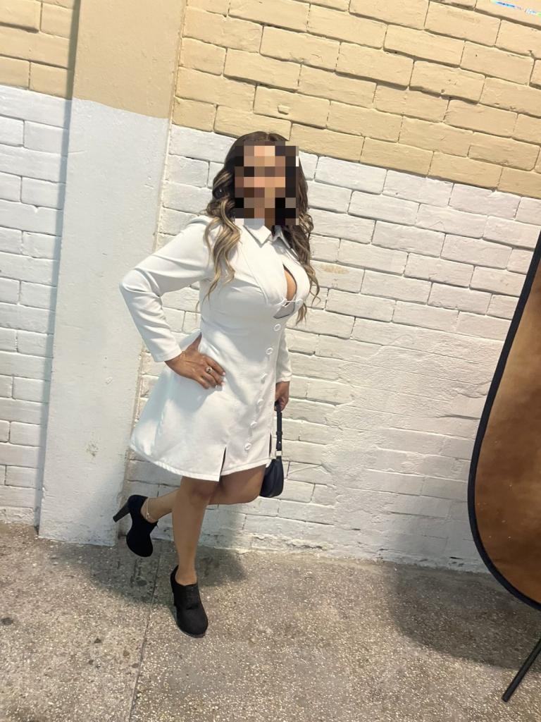 Chica busca chico en Lugo: 