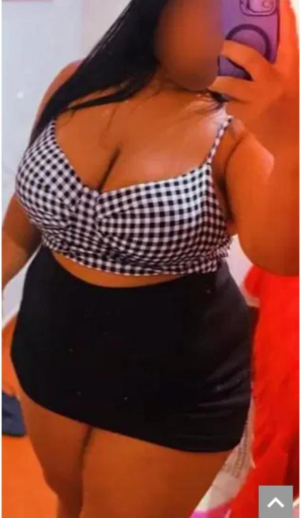 Chica busca chico en Granada: 