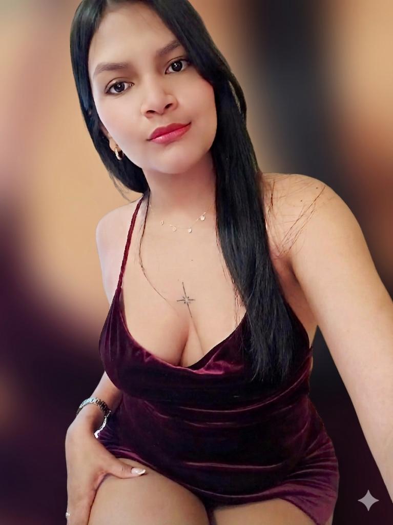 Chica busca chico en Granada: Chica busca chico