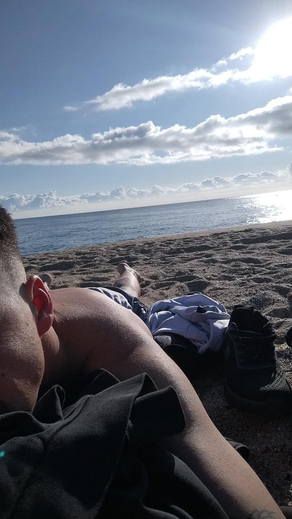 614355462: Chico busca chica en Barcelona