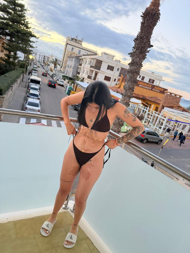 Chica busca chico en Mallorca: 