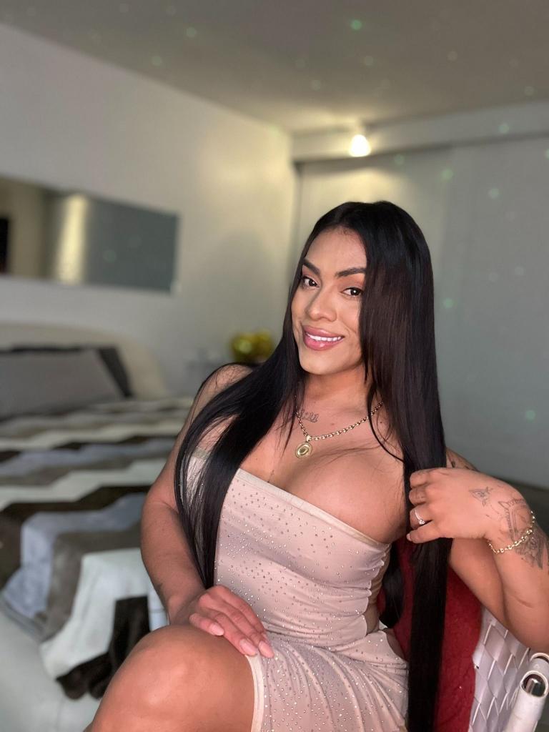 664533009: Transexual en Ibiza