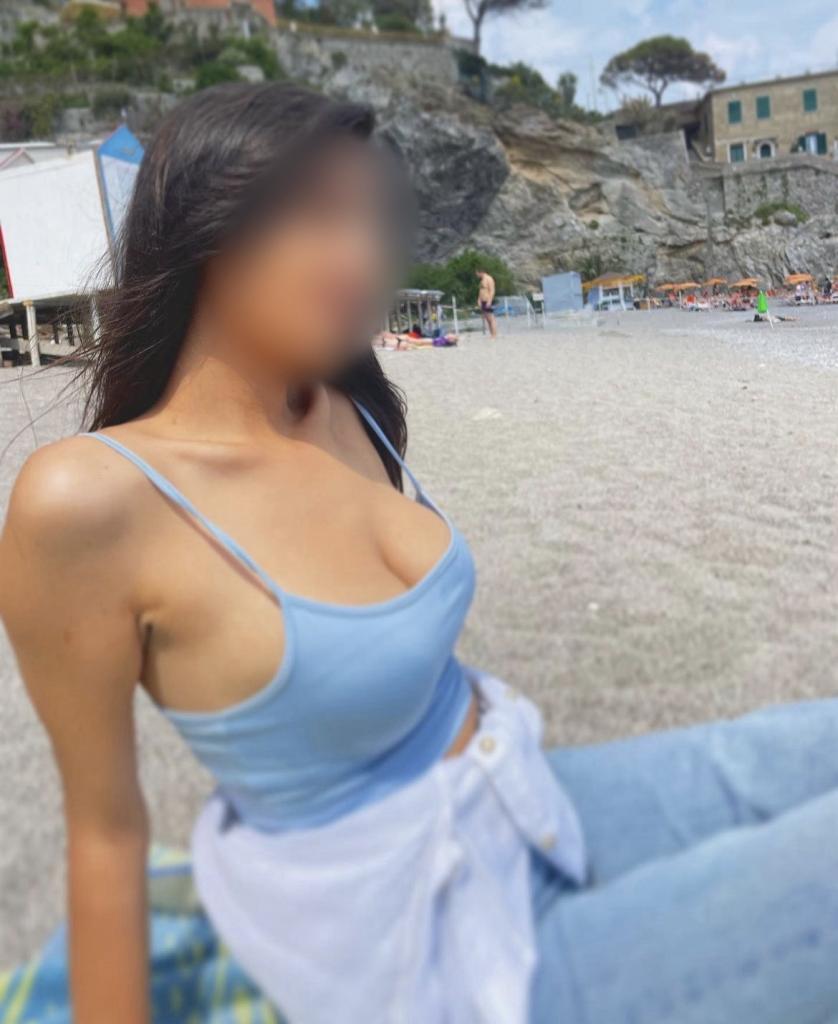 Chica busca chico en Murcia: Chica busca chico